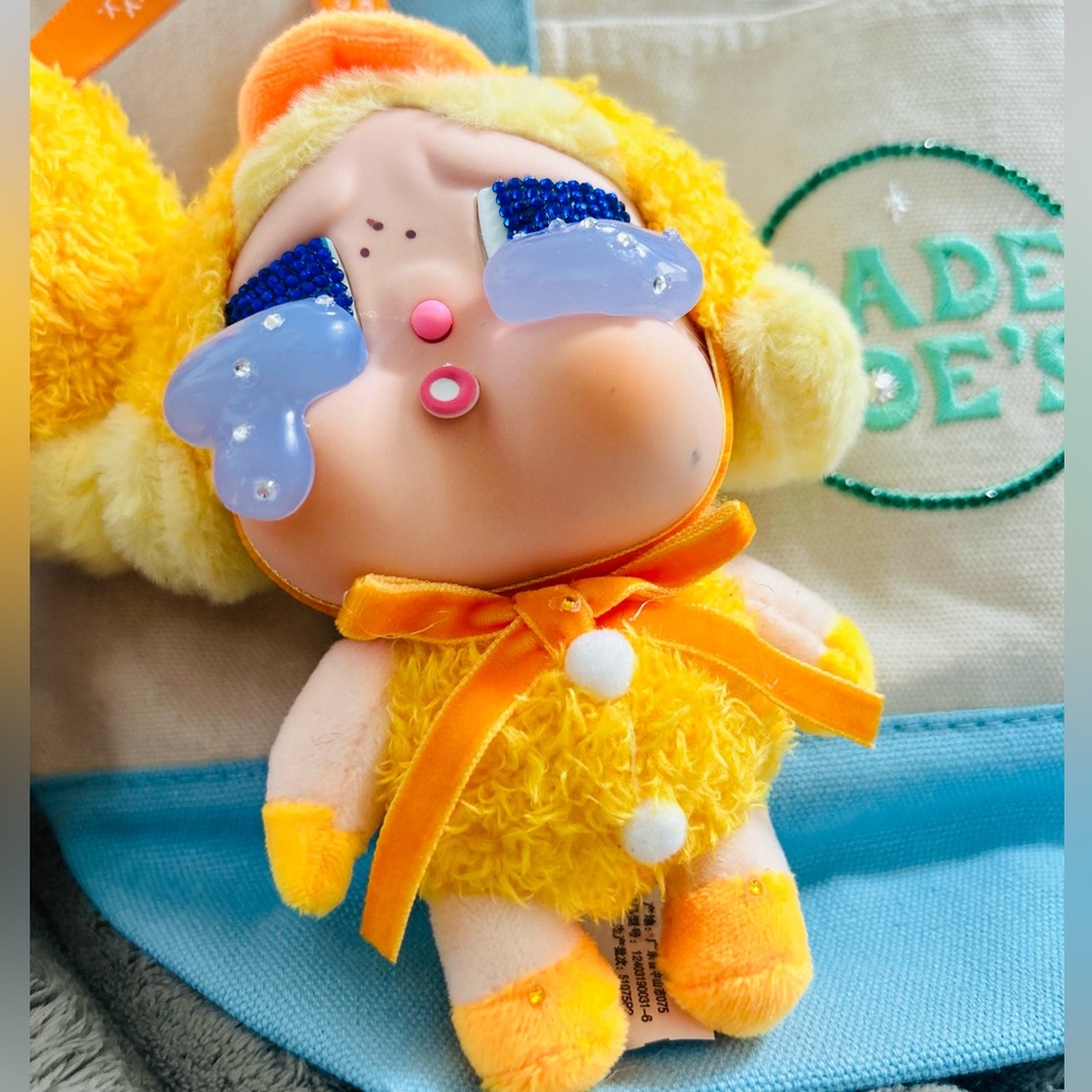CRYBABY Crying Again Duck You - Picture 3 of 4